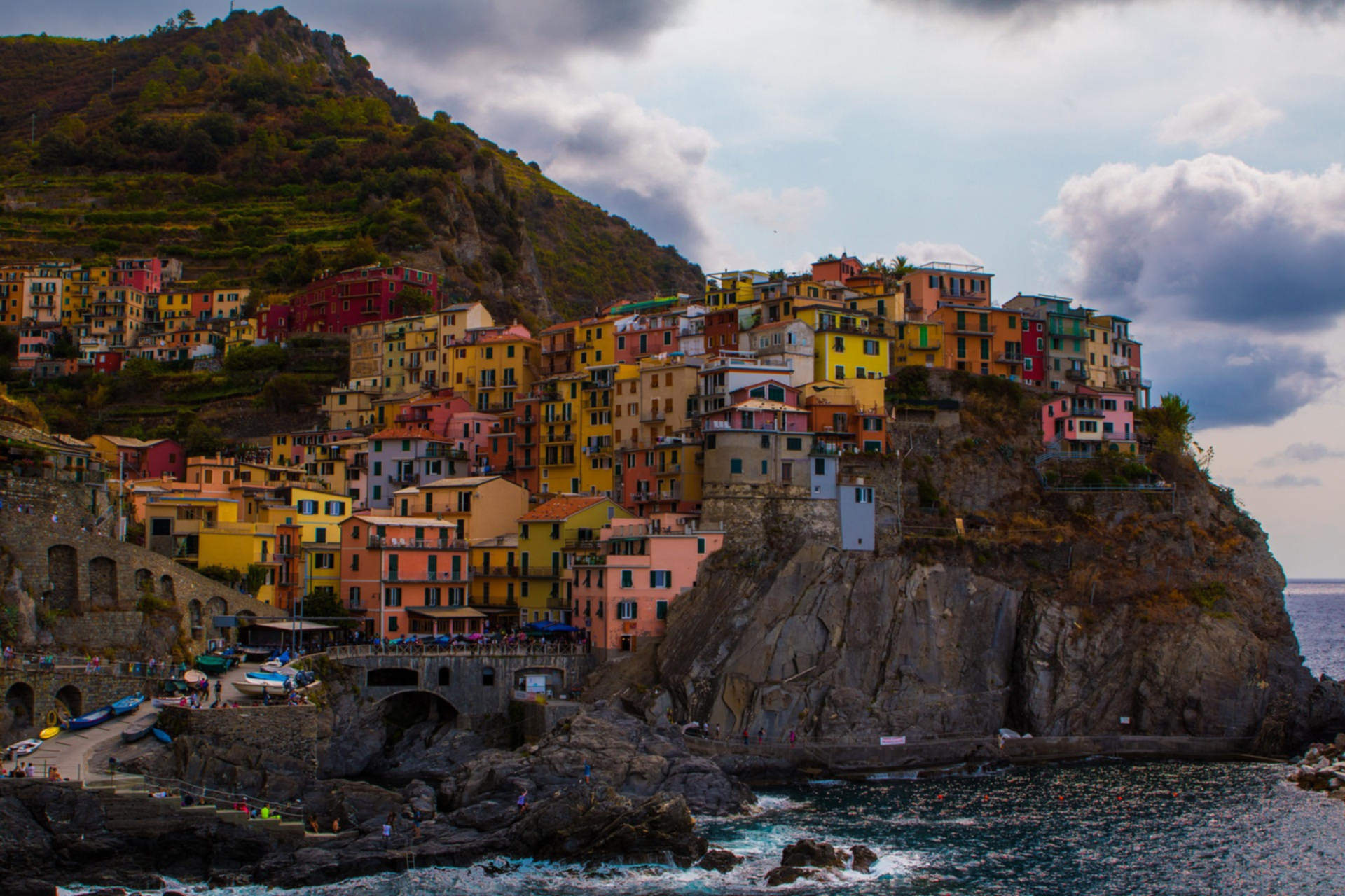 riomaggiore-ferry-5terre